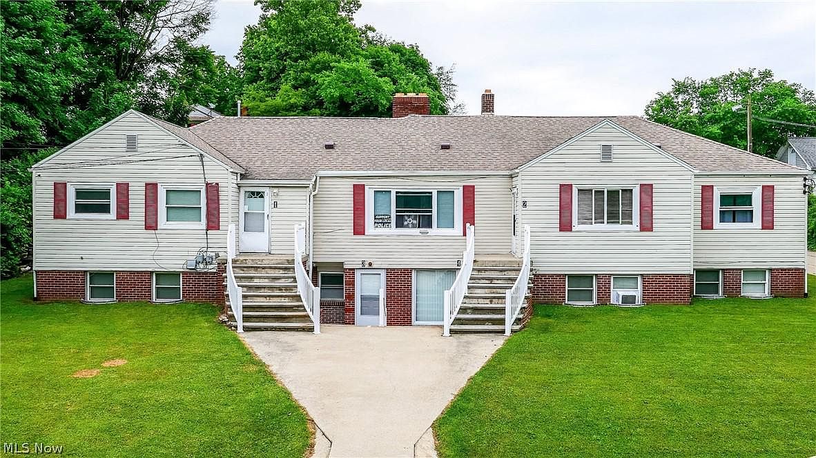 1271 Main St, Lakemore, OH 44250 Zillow