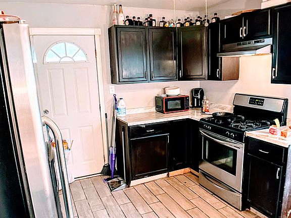 5th image of 4316 8th St