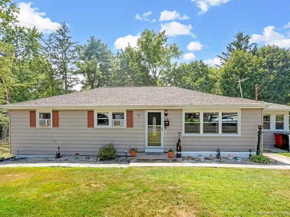 18 Lockwood St Extension, Meriden, CT 06451