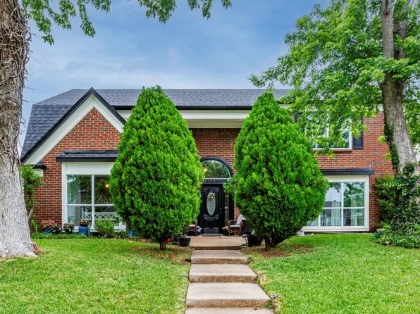 2107 Clearwater Trl, Carrollton, TX 75010