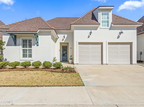207 Lemongrass Ln, Lafayette, LA 70503