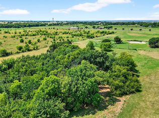 2 Bledsoe Rd, Gunter, TX 75058