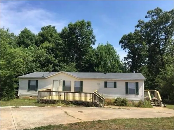 6736 Victoria Ln, Lula, GA 30554