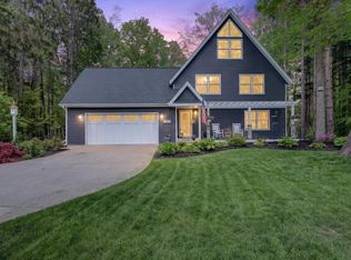 13679 Deer Creek Dr, South Haven, MI 49090