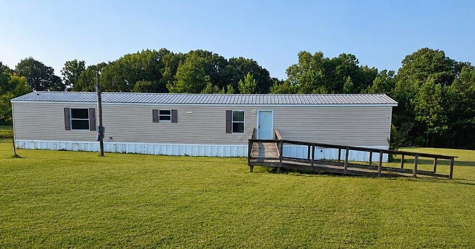 1st image of 2360 Hickory Valley Rd