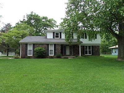1st image of 2334 Brookwood Dr