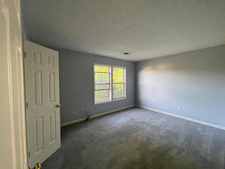 3979 Berwick Farm Dr — Photo 4