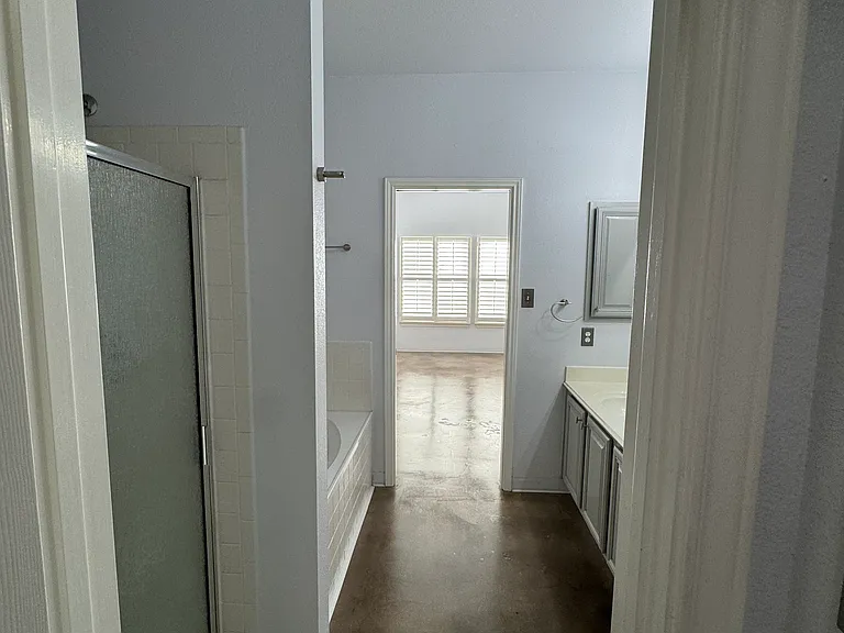 22407 Madison Park — Photo 22