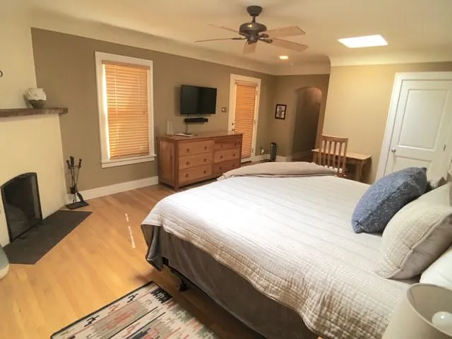 3414 Purdue Pl NE — Photo 18