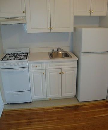 2nd image of 6541 Saunders St APT 5D