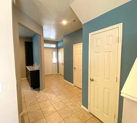 4th image of 9615 Coyote Creek Dr