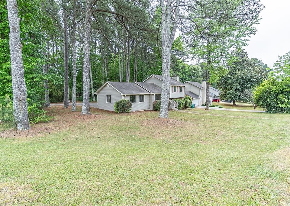 1st image of 602 Brighton Dr
