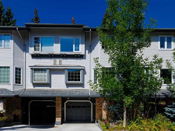 4037 S 42nd St NW #238, Calgary, AB T3A 2M9