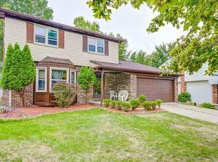 7960 Ramblewood Ct, Ypsilanti, MI