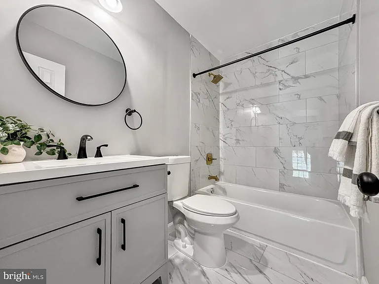 6621 Hallwood Ave — Photo 43