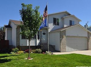 5915 S Sunrise Vista Cir, Salt Lake City, UT 84118