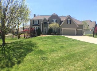 15140 Windsor Cir, Overland Park, KS 66224