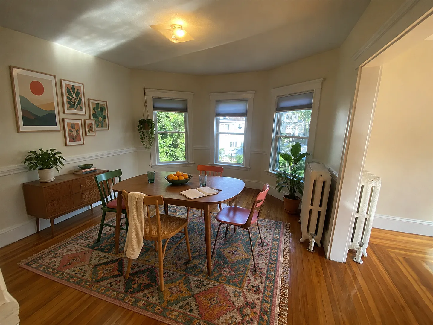 3 bed, 1200 sqft, $2,800 — Photo 3