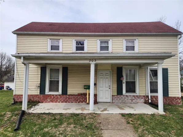 203 N Market St, Warrenton, MO 63383