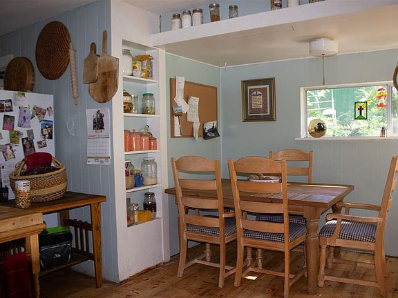 5th image of 3817 Evergreen Ln