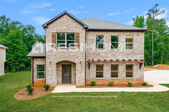 10977 Woodland Dr — Photo 1