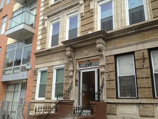 Rented by Elite NY Holdings | media 4