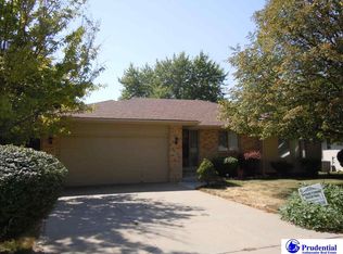 13951 Arbor Cir, Omaha, NE 68144