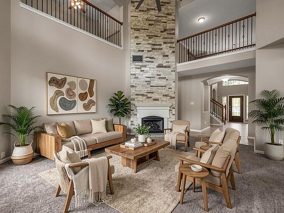 3rd image of 39 Laguna Rd