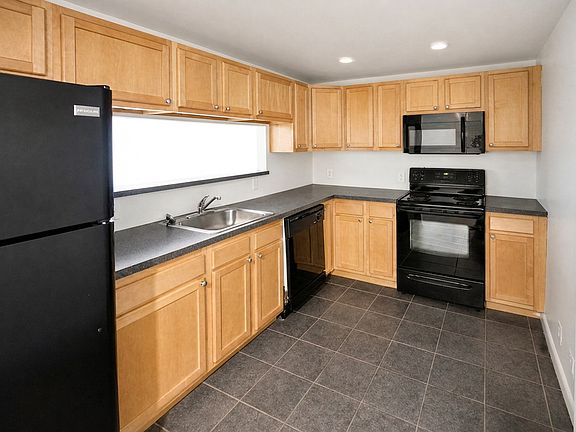 3rd image of 4101 Baltimore Ave APT A1
