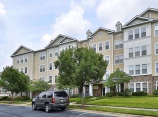201 High Gables Dr APT 105, Gaithersburg, MD 20878