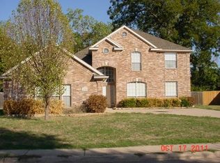 1232 Estate Ln, Desoto, TX 75115