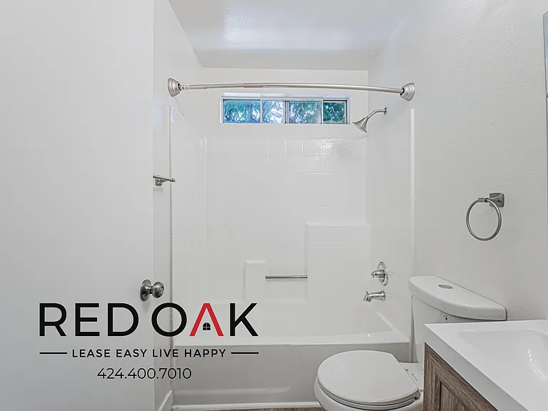 607 W 82nd St #101 — Photo 20