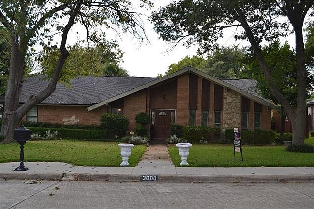 1st image of 3000 Brookview Dr