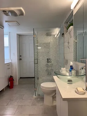 Rented by ABCO Commercial Properties, LLC | media 36