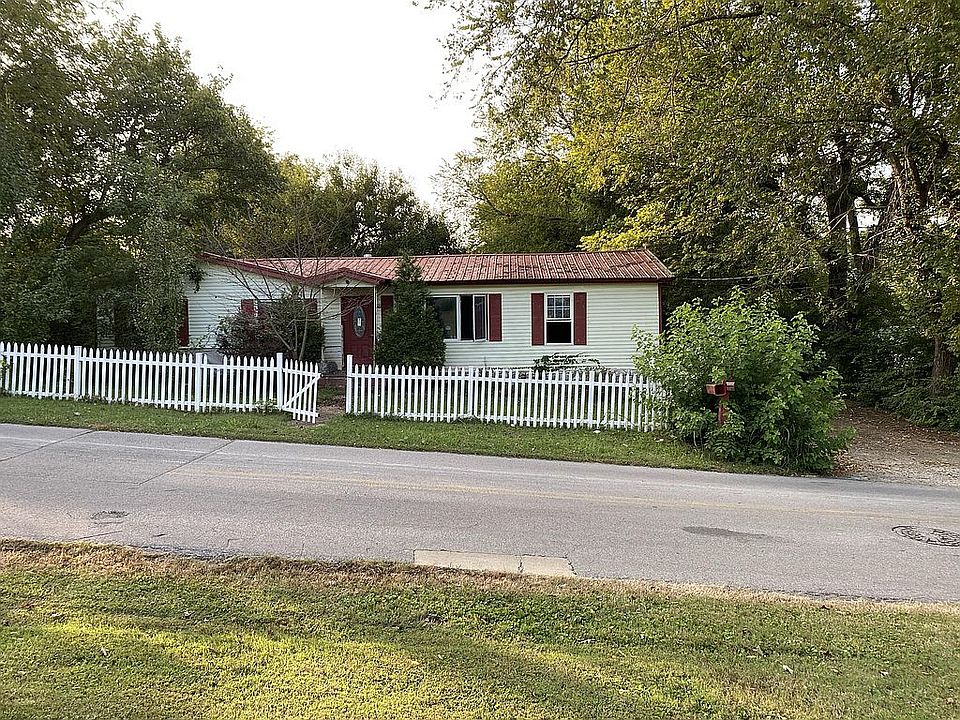 1st image of 1111 Crewdson Dr
