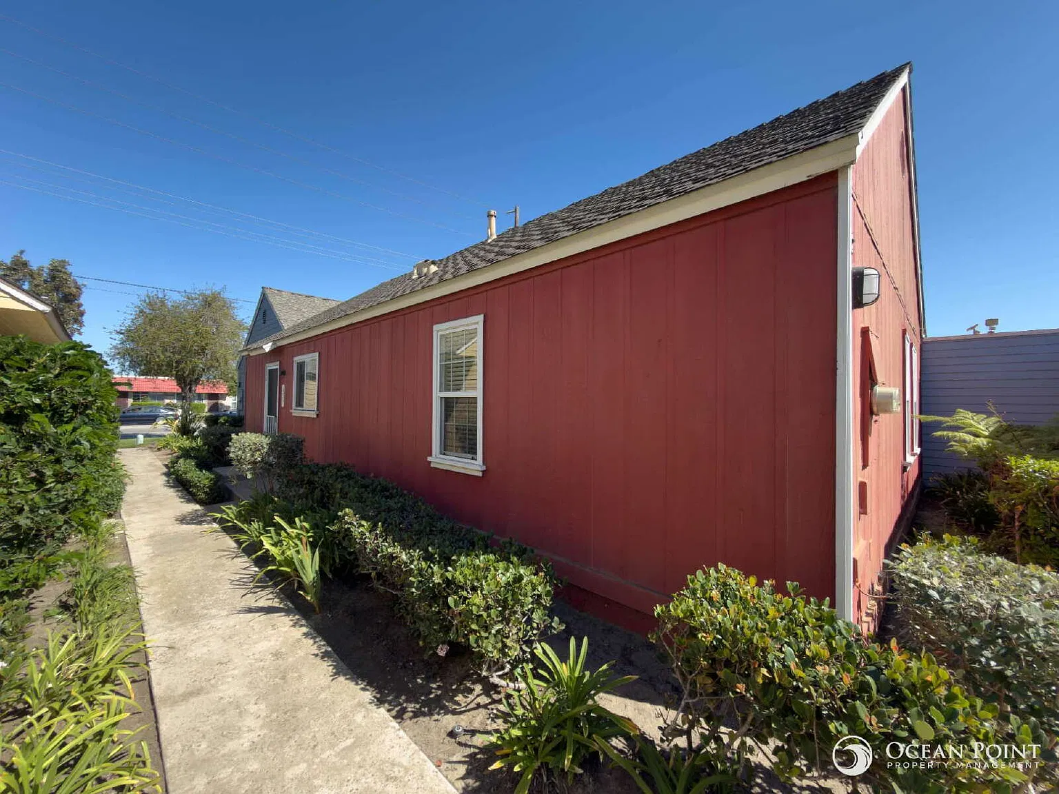 2 bed, 1.0 bath, 960 sqft, $2,500 — Photo 1