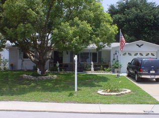 4826 Elmwood St, New Port Richey, FL 34653