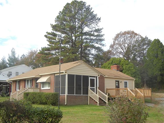 3rd image of 1061 Avondale Dr