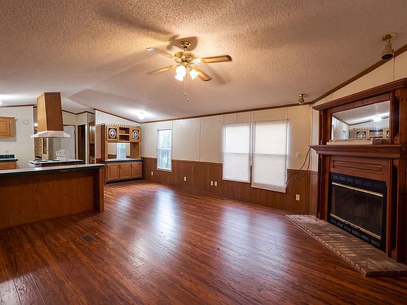 2nd image of 46 Peaceful Pines Dr