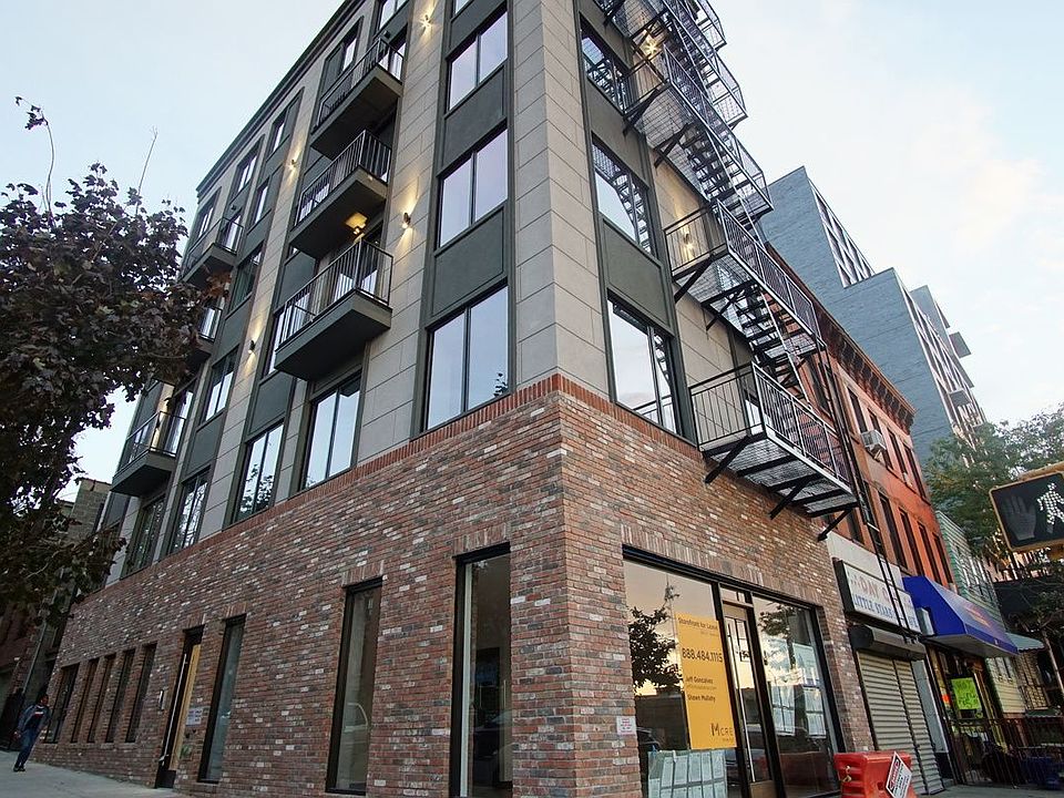 1st image of 133 16th St #3B