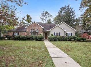 3010 Pine Pl, Mandeville, LA 70448