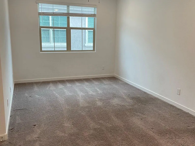 1090 E Marlin Dr — Photo 20
