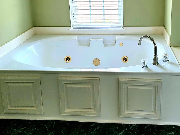 113 Tall Willow Dr — Photo 11