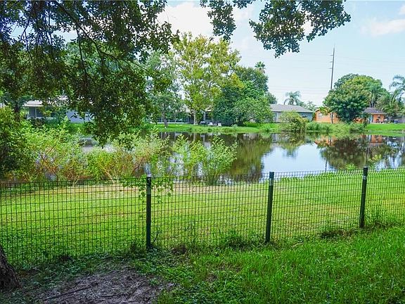 2nd image of 1944 Byram Dr