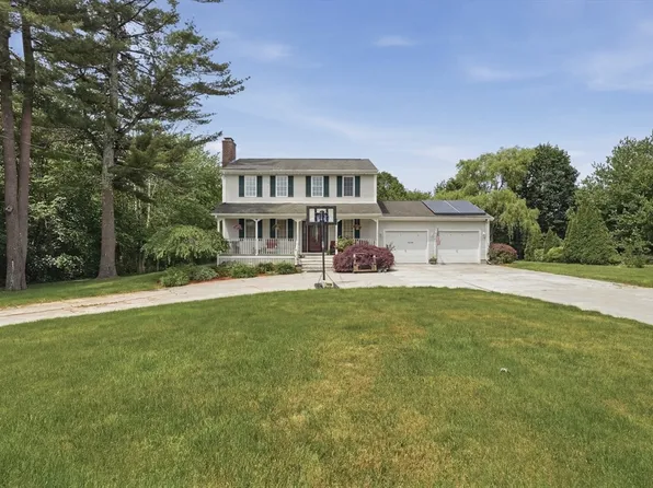1527 Main St, Acushnet, MA 02743