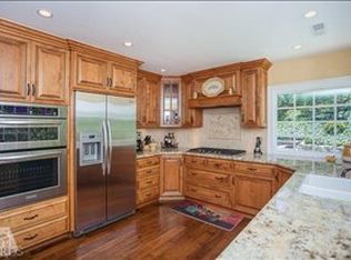 4349 N Erbes Rd, Thousand Oaks, CA 91360