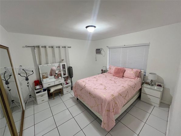 hialeah-florida-342829642 picture