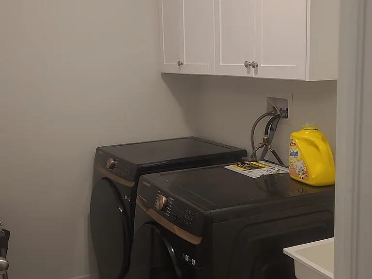 448 Black Cherry Cres — Photo 12