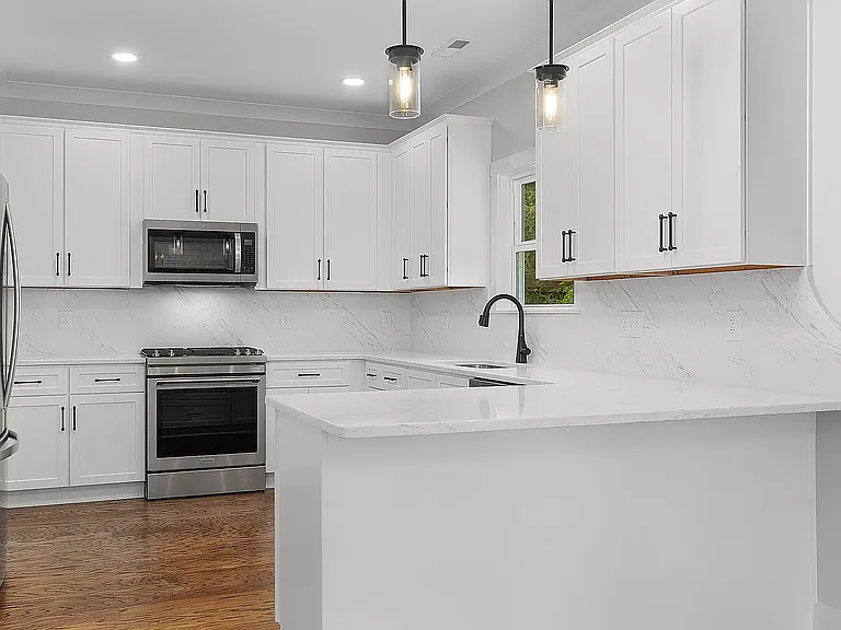 3619 Gentry Station Dr — Photo 7