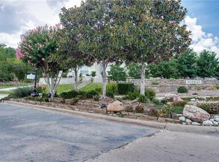 824 Timber Ridge Dr, Cedar Hill, TX 75104